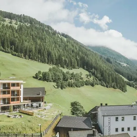 Stoana & Wellness Aparthotel 4*